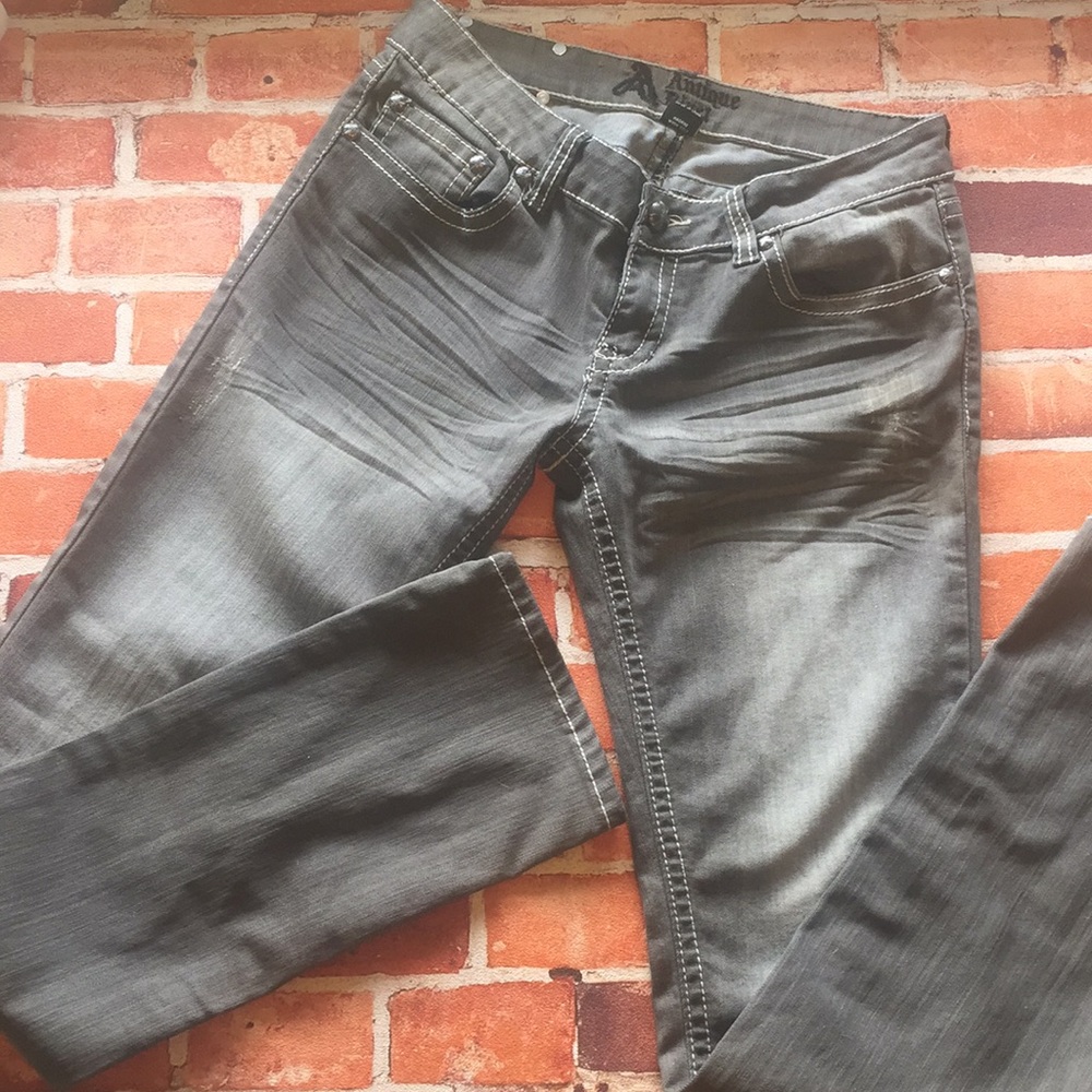 Antique Rivet Skinny Jeans